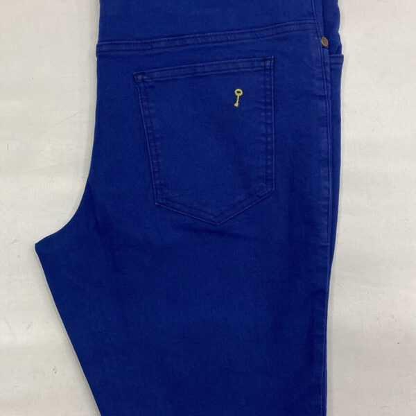 Jean 5 bolsillos con spandex (El Club de La Llave de Lord´s)