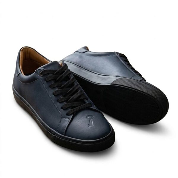 Zapatilla en cuero con marca delantera (El Club de La Llave de Lord's)