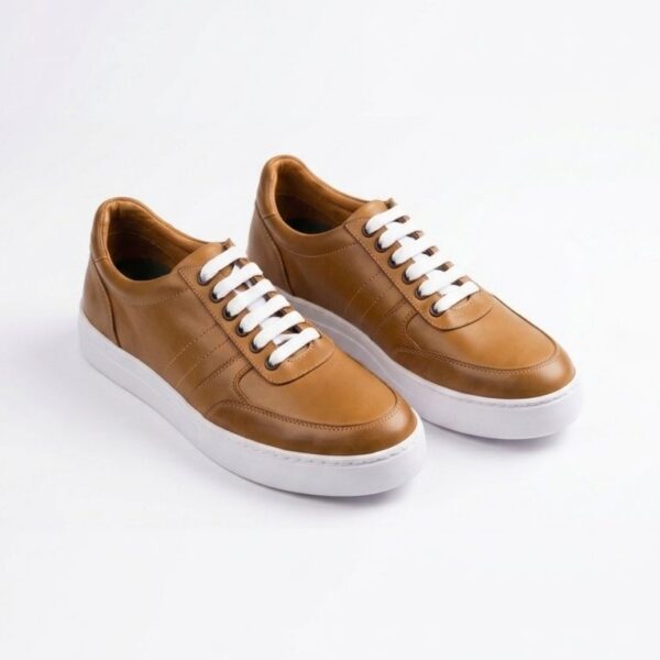 Zapatilla urbana en cuero (Arcabuz Golfer)