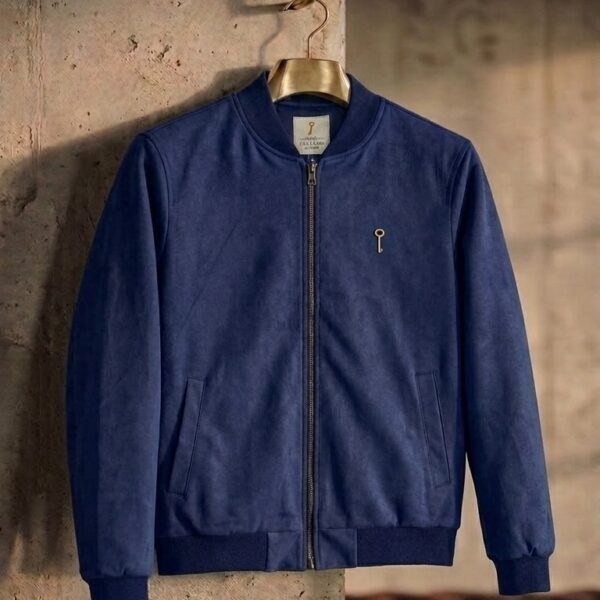 Campera modelo bomber gamuzada (El Club de La Llave de Lord´s)