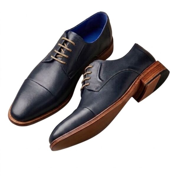 Zapato cuero linea delantera (El Club de La Llave de Lord´s)