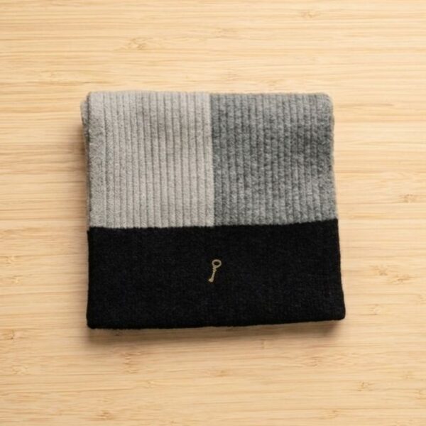 Bufanda Lw tricolor (El Club de La Llave de Lord's)