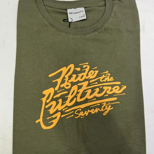 Remera con estampa (Seventy)
